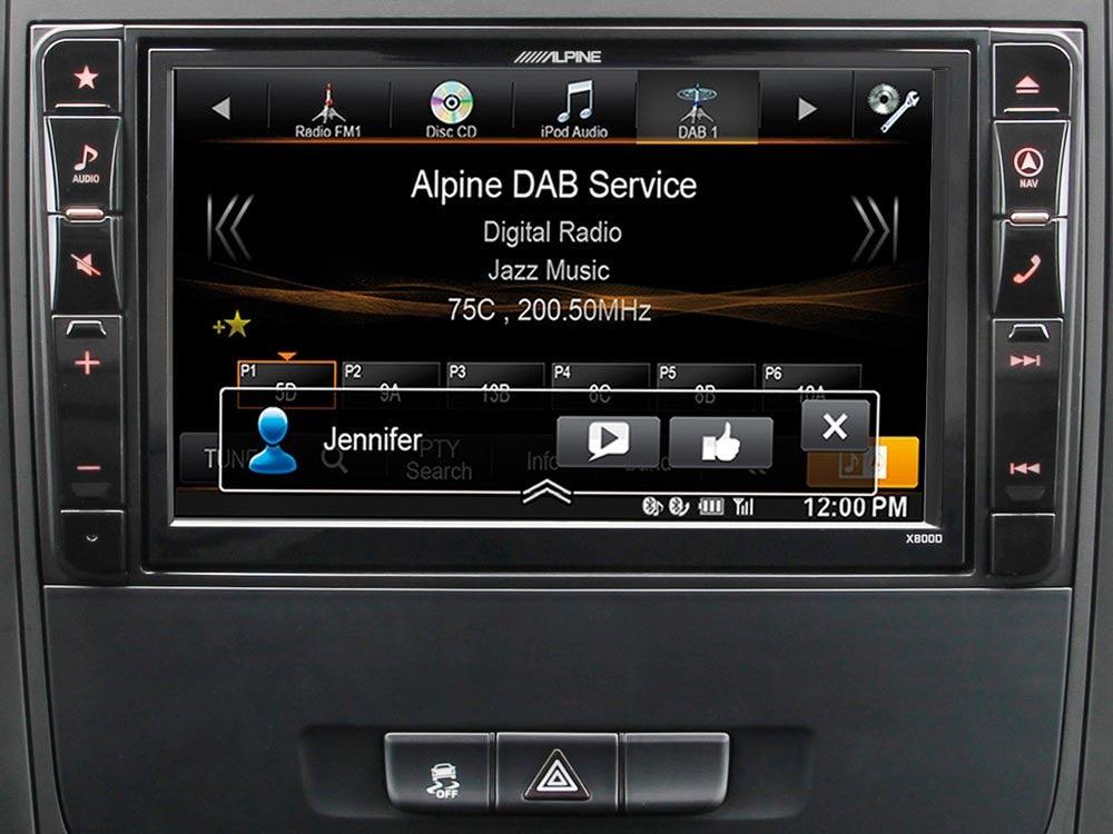 Alpine X800D-V447 Media Station 2 Din 8'' per Mercedes Vito con Navi, Bluetooth, DAB e HDMI - TechSoundSystem.com