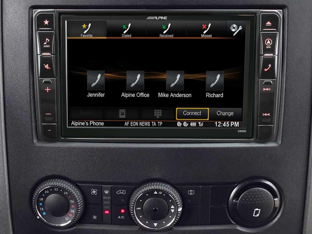 Alpine X800D-S906 Media Station 2 Din 8'' per Mercedes Sprinter con Navi, Bluetooth, DAB e HDMI - TechSoundSystem.com