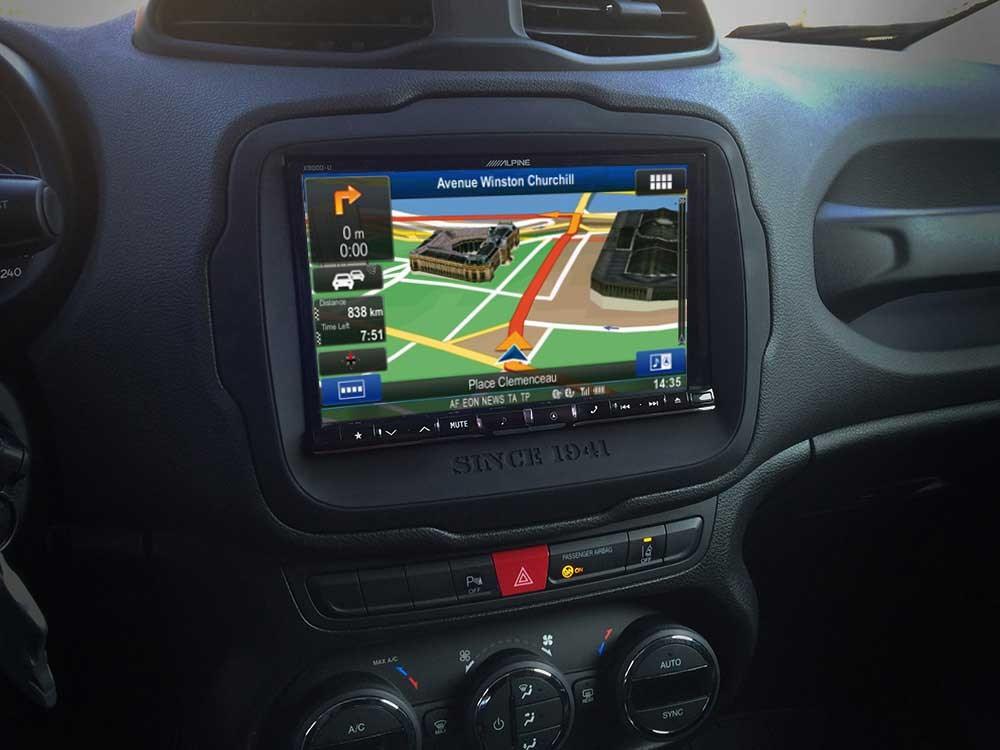 Alpine KIT-8RENEGADE Kit installazione monitor 8'' per Jeep Renegade 15- - TechSoundSystem.com