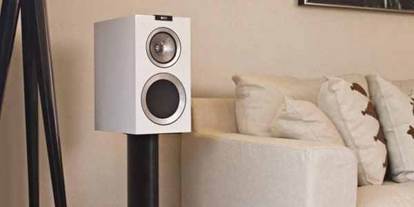 KEF R300 Diffusori 3 vie Bass Reflex SISTEMA UNIQ. BIANCHI Woofer da 16cm 120W (COPPIA) - TechSoundSystem.com