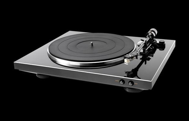 DENON DP-300F giradischi trazione a cinghia compreso di braccio e testina, NERO - TechSoundSystem.com