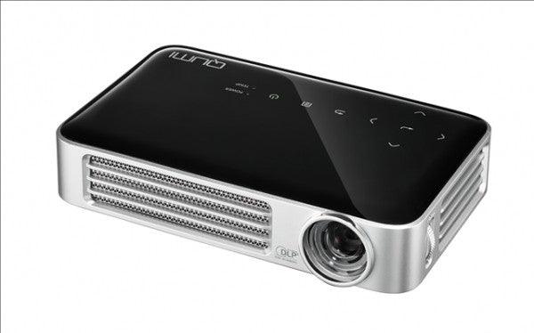 VIVITEK Qumi Q8 Videoproiettore Tascabile 3D LED DLP 1080P, 1.920x1.800, 1.000 Lumen - NERO - TechSoundSystem.com