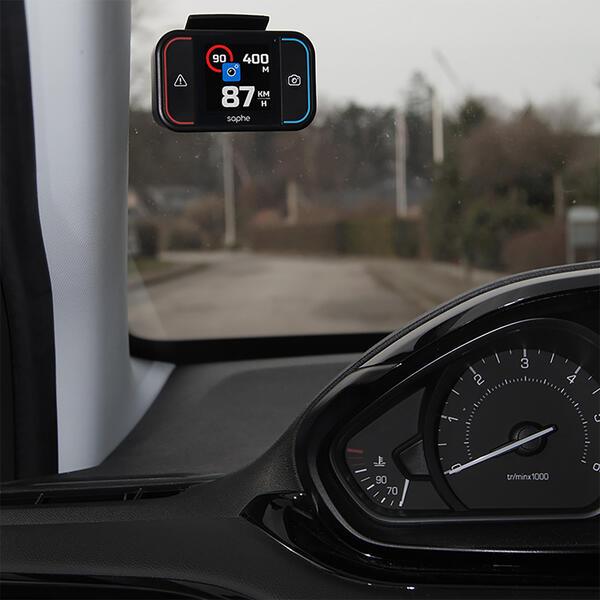 SAPHE DrivePro Dispositivo per segnalazioni autovelox con display con abbonamento PREMIUM - TechSoundSystem.com