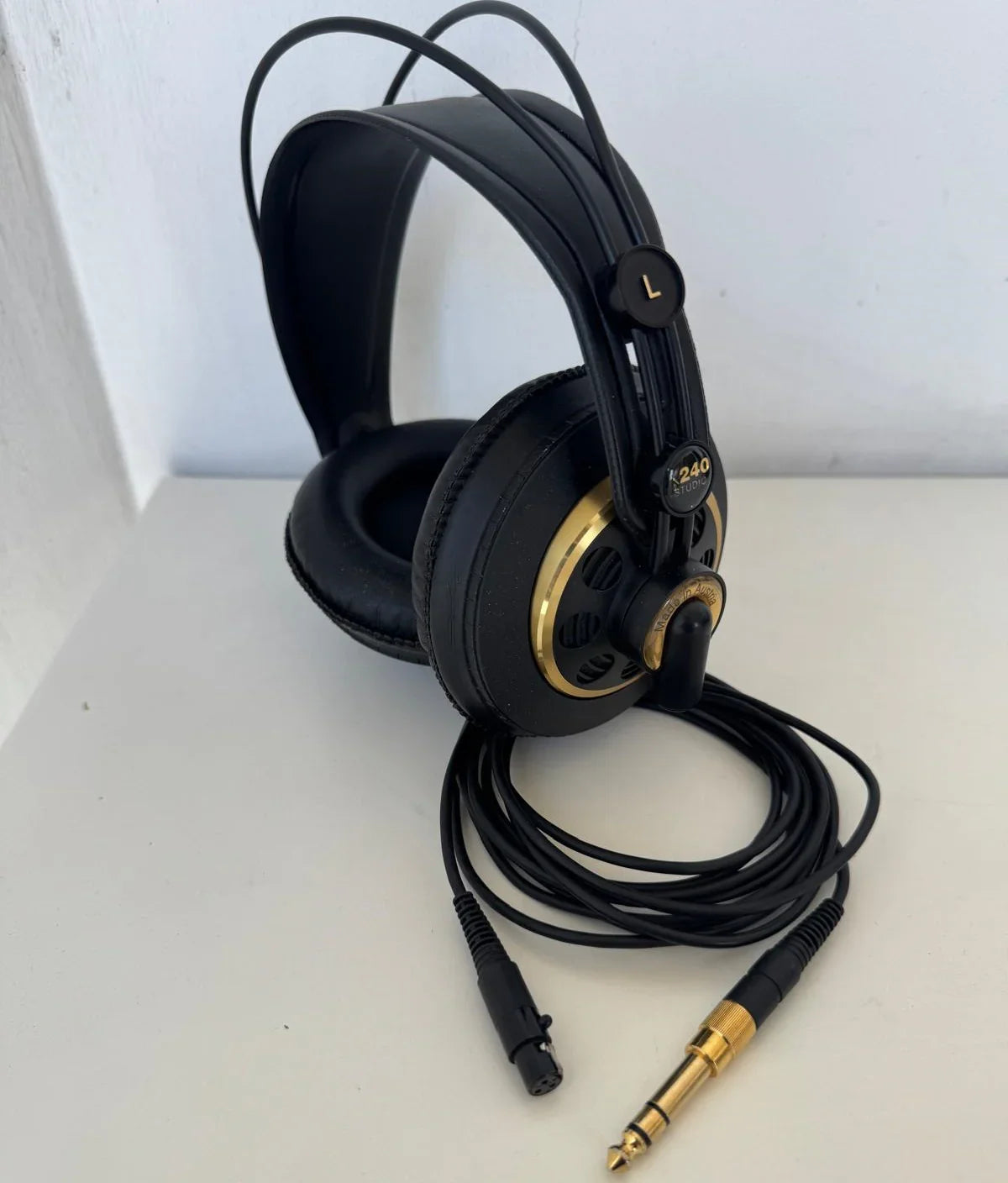 AKG K240 STUDIO CUFFIA DA STUDIO SEMIAPERTA CIRCUMAURALE DINAMICA USATO