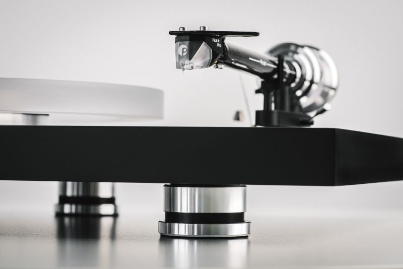Pro-ject DEBUT REFERENCE 10 Giradischi Hi-fi testina Pick it Pro B. Tecnologia bilanciata "True Balanced"