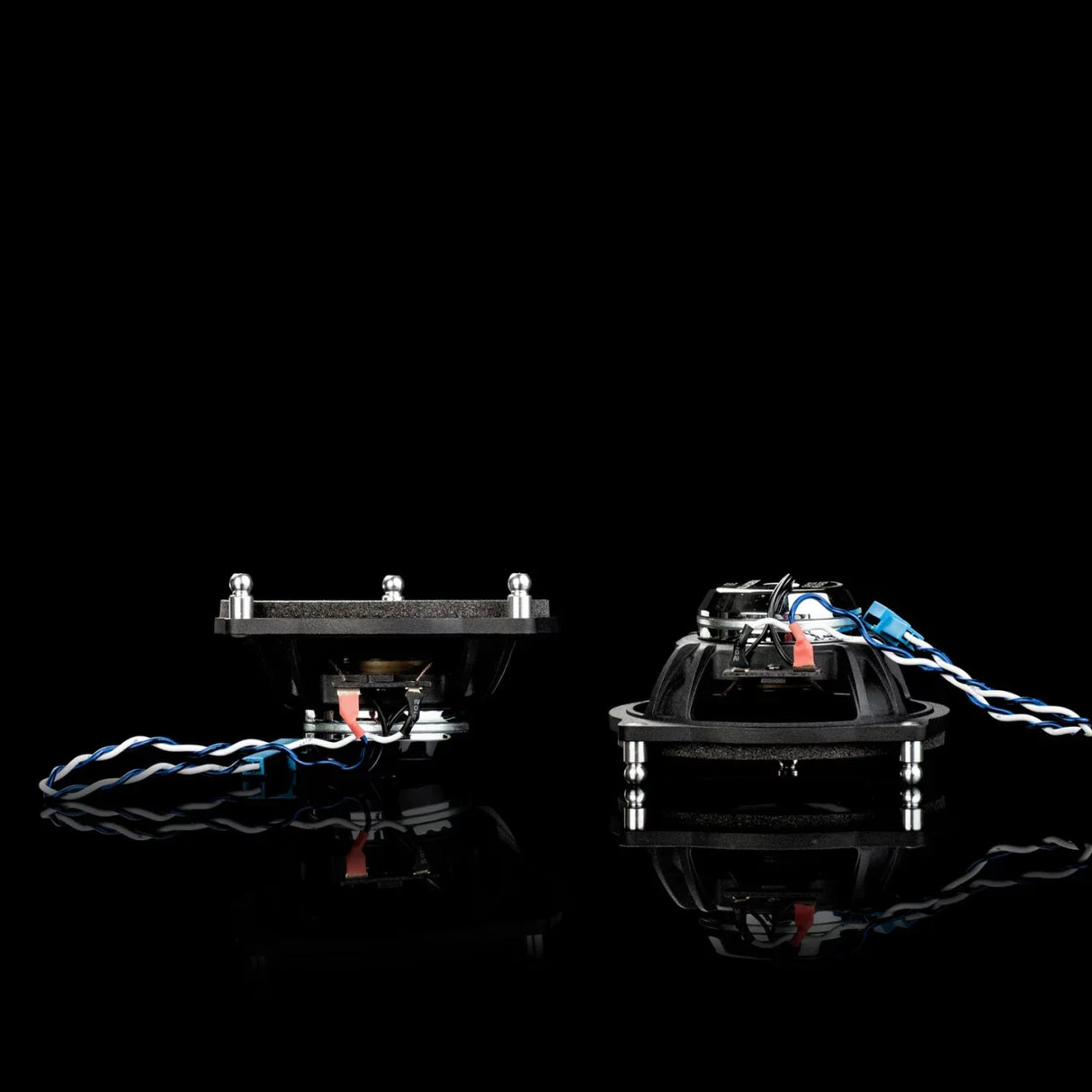 Gladen ONE 100 MB-DX SQ coppia altoparlanti coassiali da 100mm 3 Ohm 80W per Mercedes classe C, E e GLC