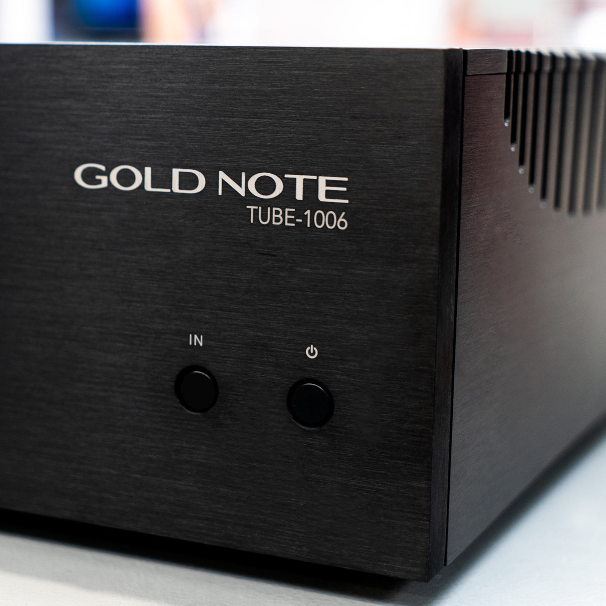 Gold Note TUBE-1006 stadio di uscita a valvole in classe A hi-end