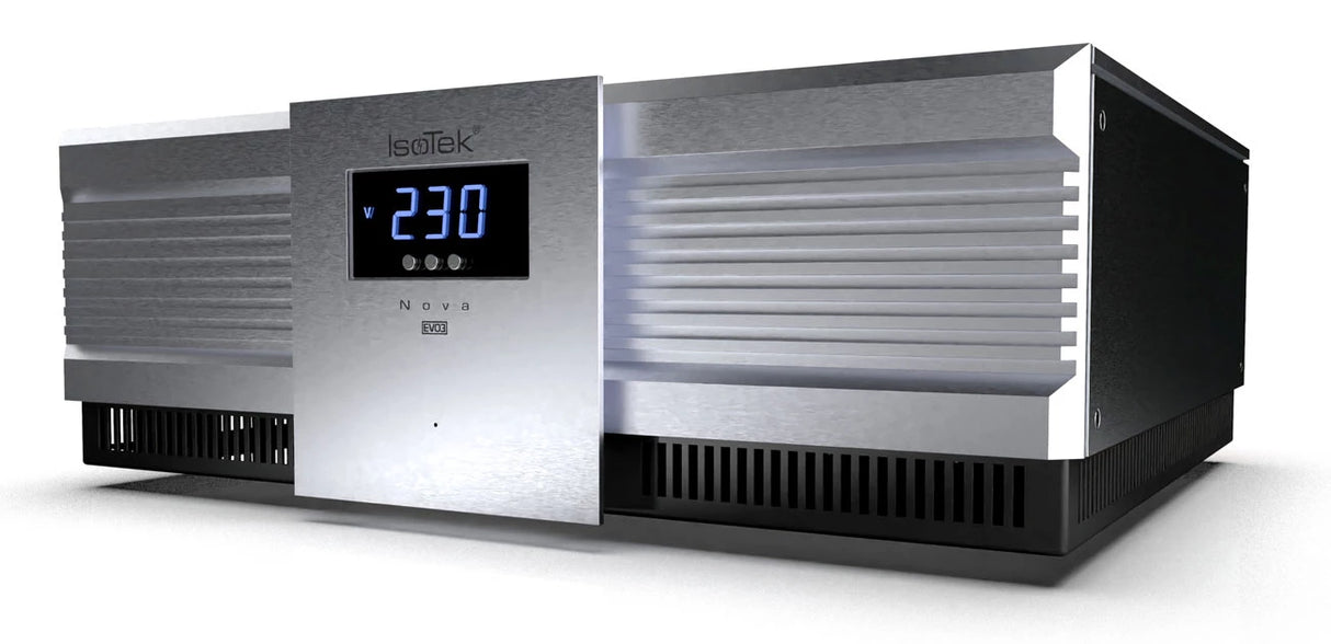 IsoTek EVO3 Nova distributore di alimentazione a 12 prese individuali