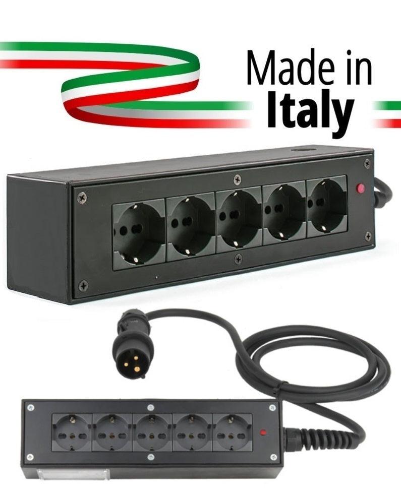 POWERBOX NERO CIABATTA ALIMENTAZIONE PALCO MADE IN ITALY SPIA RETE INGRESSO SPINA VOLANTE PCE 16A 3P+N+T USCITE 5 X SCHUKO 16A 3P IP2X - TechSoundSystem.com