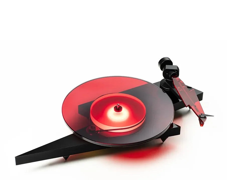 Pro-ject AC/DC Giradischi ART Collection dedicato agli AC/DC