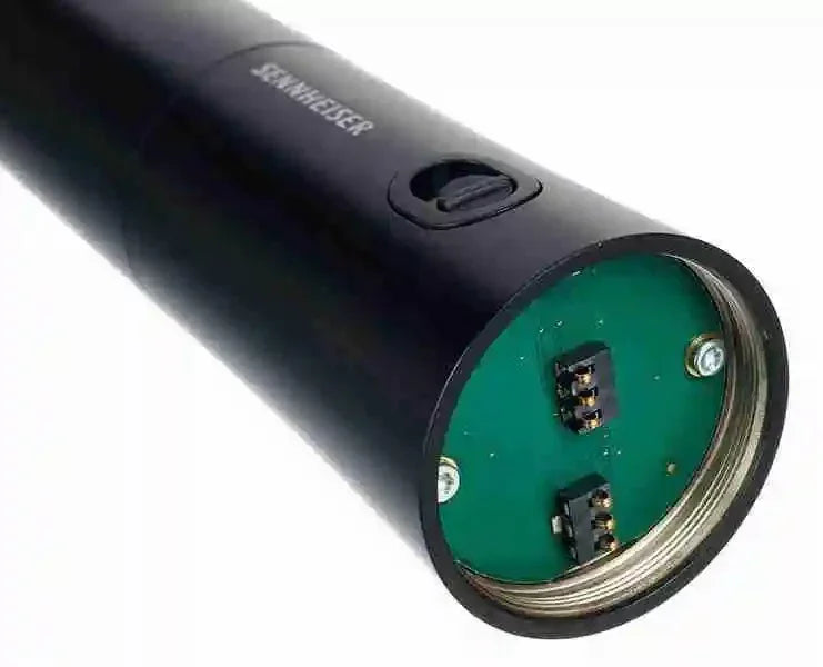 SENNHEISER EW-D SKM-S BASE SET KIT WIRELESS CON RICEVITORE FISSO E TRASMETTITORE PALMARE (S1-7: 606.2 - 662MHz)