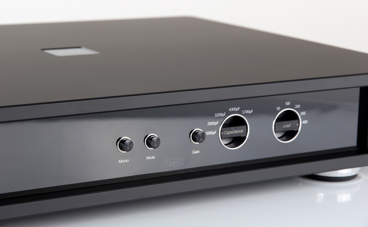 REGA AURA Preamplificatore phono MC di livello Reference, completamente regolabile, a tre stadi, completamente simmetrico