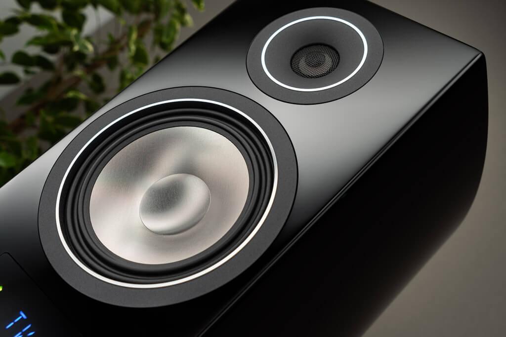 Canton SMART VENTO 3 diffusori acustici nero lucido da stand attivi con connessione wireless (COPPIA) - TechSoundSystem.com