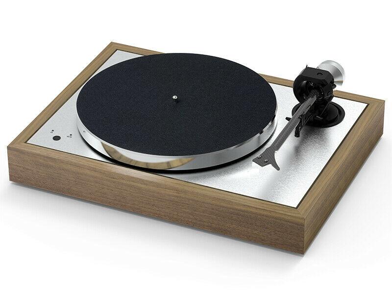 Pro-Ject The Classic EVO NOCE Giradischi Trazione a cinghia senza testina - TechSoundSystem.com