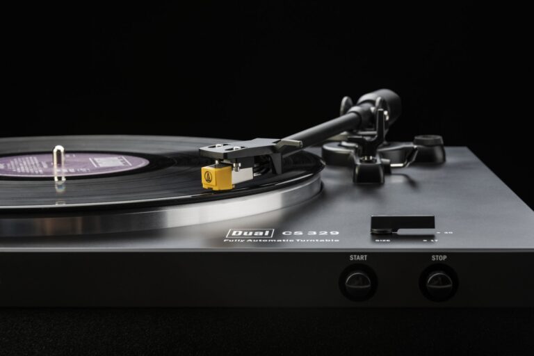 Dual CS 329 giradischi automatico con trazione a cinghia