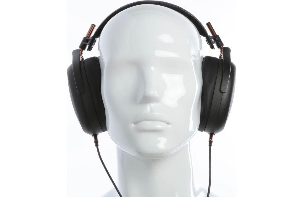 MEZE Audio LIRIC Cuffie stereo Hi-End isodinamiche chiuse isoplanare MZ4 - TechSoundSystem.com