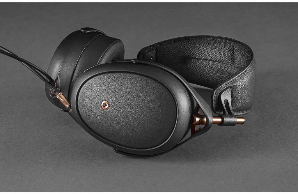 MEZE Audio LIRIC Cuffie stereo Hi-End isodinamiche chiuse isoplanare MZ4 - TechSoundSystem.com