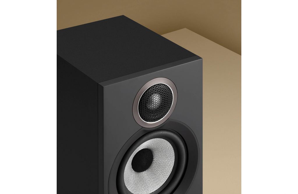 B&W 607 S3 Diffusori 2 vie woofer 5" tweeter cupola in titanio da 1" (COPPIA) - TechSoundSystem.com