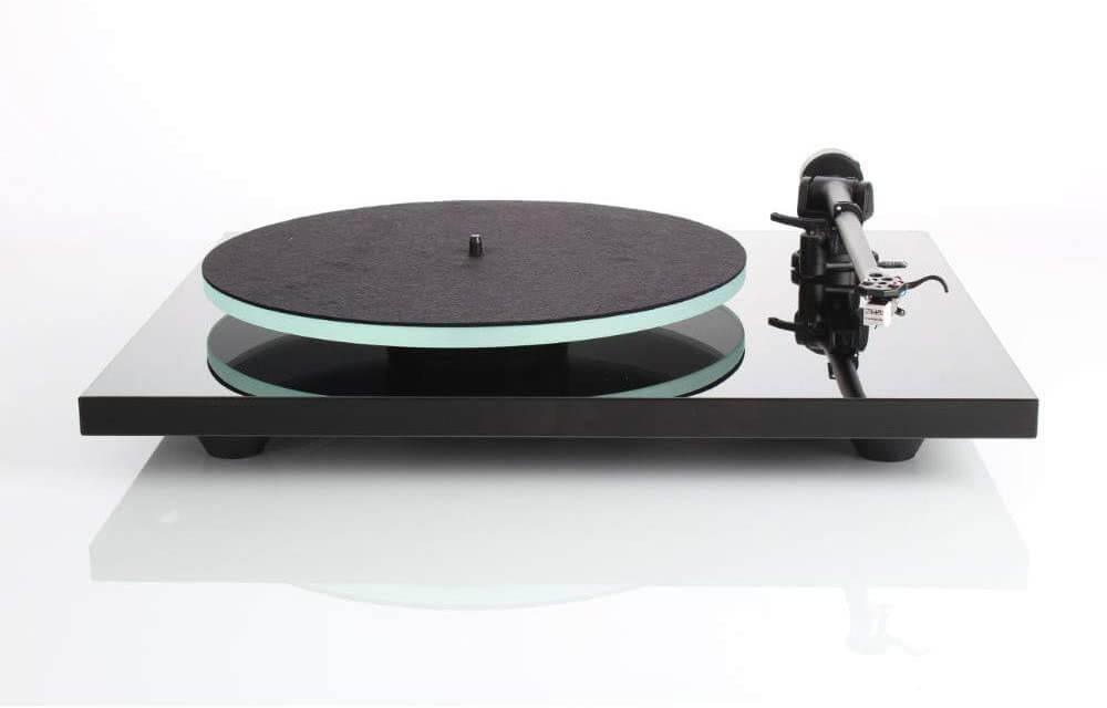 REGA Planar 2 NERO Giradischi hifi con piatto in vetro, braccio RB220 e testina Carbon motore 24V - TechSoundSystem.com