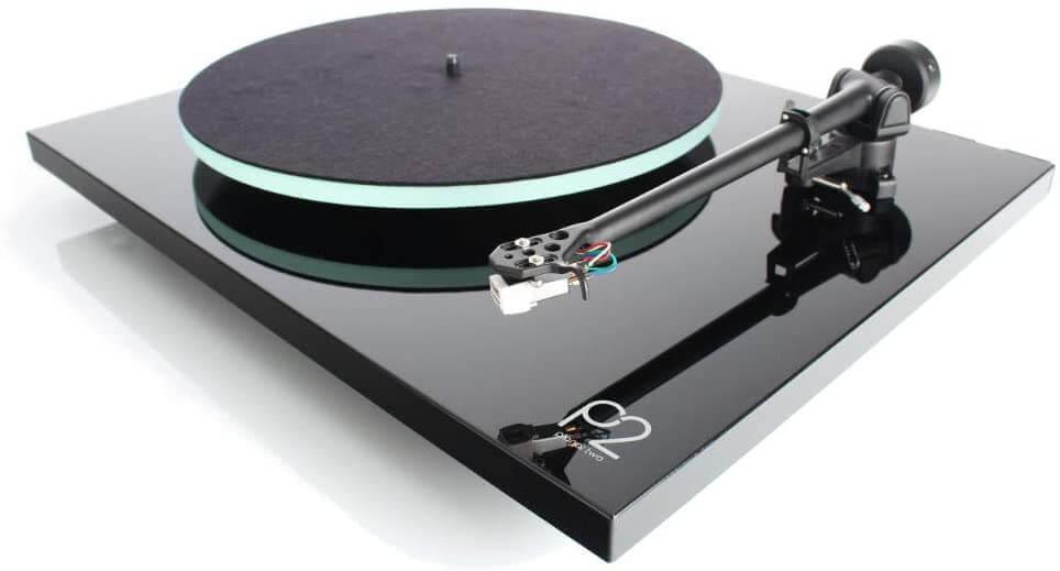 REGA Planar 2 NERO Giradischi hifi con piatto in vetro, braccio RB220 e testina Carbon motore 24V - TechSoundSystem.com