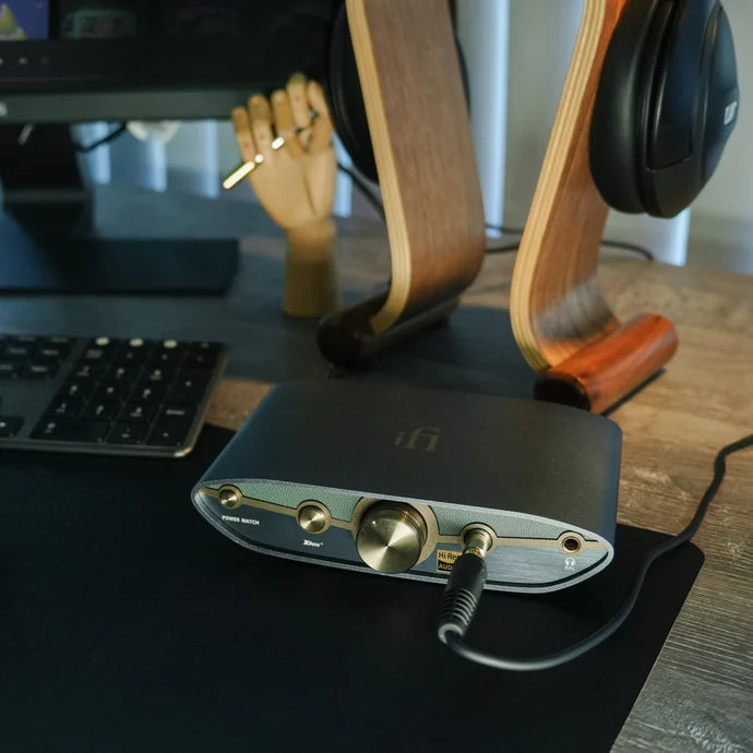 iFi ZEN DAC 3 DAC USB con amplificatore cuffie bilanciato 768kHz DSD512 MQA