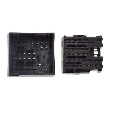 MACROM M-3474 918 Cavo alimentazione per ampli serie DSPA specifico per vetture gruppo PSA - TechSoundSystem.com