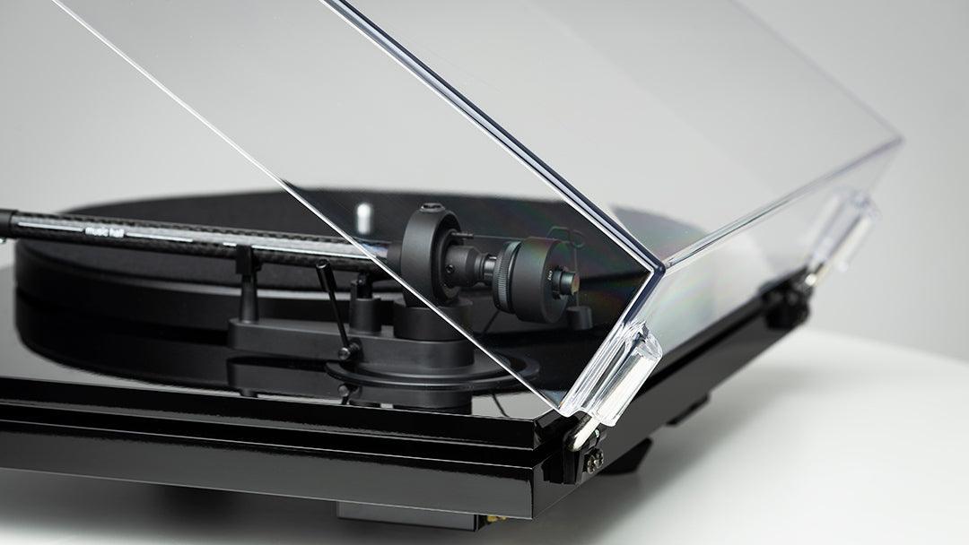 Music Hall MMF-3.3 Giradischi a doppio plinth, testina Ortofon 2M Red - TechSoundSystem.com