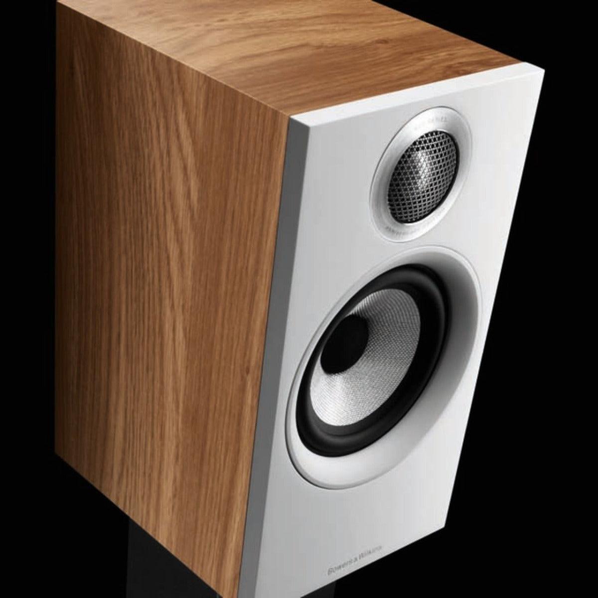 B&W 607 S2 QUERCIA ANNIVERSARY EDITION Diffusori da scaffale 2 vie (COPPIA) - TechSoundSystem.com