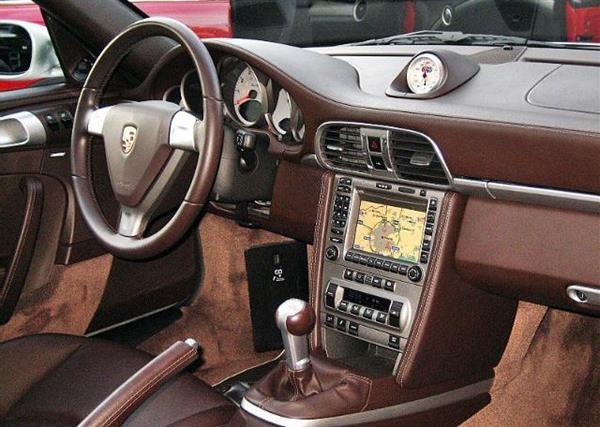 Alpine APF-F381323-03-1PO mascherina 2 DIN per Porsche Boxster (986), Cayman(987), 911(Tipo 997) - TechSoundSystem.com