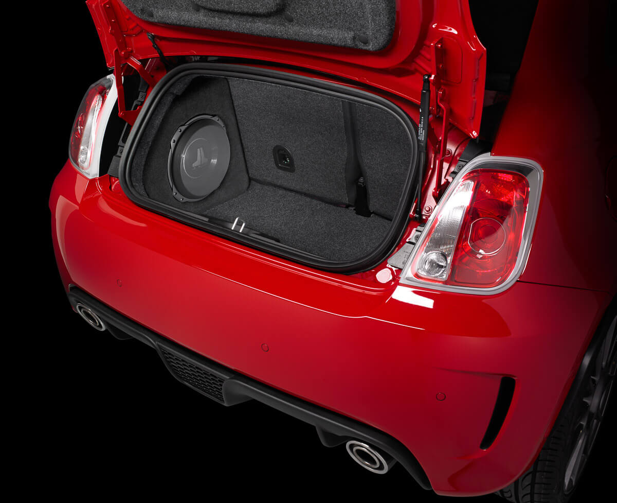 JL Audio SB-FIAT-500/10TW3 subwoofer da 10" e 400 W a 2 Ohm Fiat 500 dal 2007 - TechSoundSystem.com