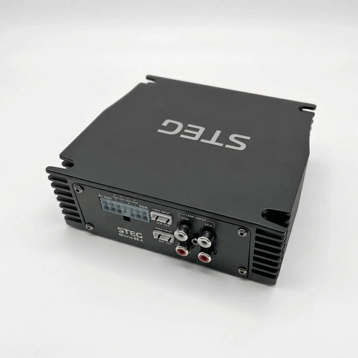 STEG GLORIA 60.4 amplificatore 4 Canali digitale 4x60W RMS