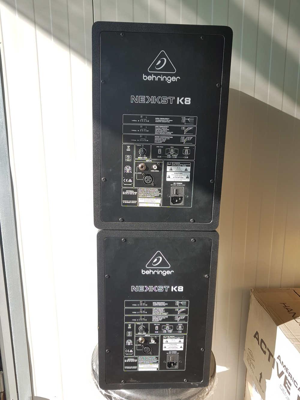 BEHRINGER NEKKST K8 COPPIA STUDIO MONITOR BIAMPLIFICATI 150 WATT 8″+1″ KRK DESIGN USATI - TechSoundSystem.com