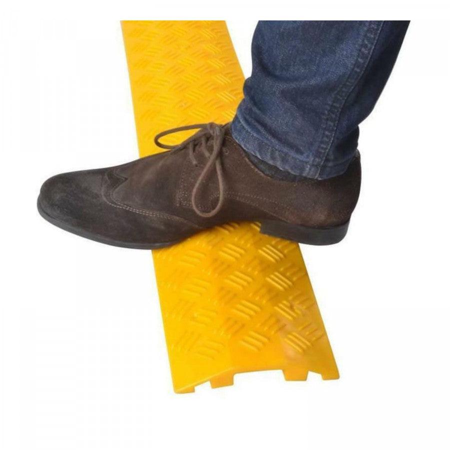 ATOMIC4DJ PEDANA PASSACAVO PER ATTRAVERSAMENTO PEDONALE 1 CANALE 1000x1300 MM - TechSoundSystem.com