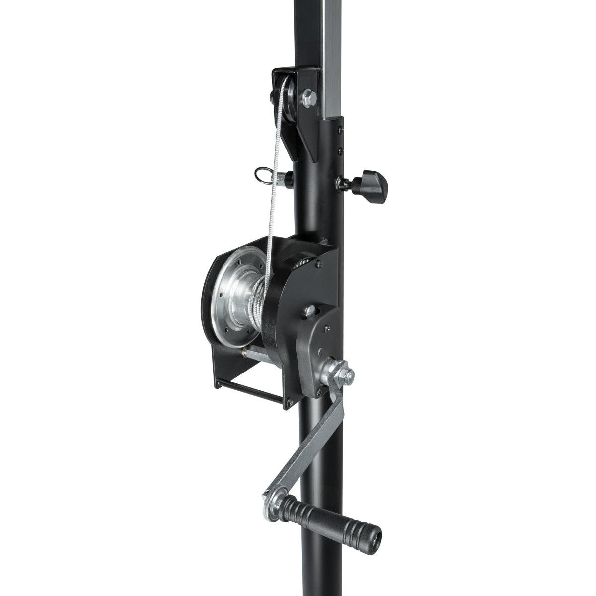 ADAM HALL SWU 400 T WIND UP STATIVO CON ARGANO 4 METRI 85 KG + BARRA A T COLORE NERO - TechSoundSystem.com