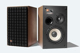 JBL L82 CLASSIC Diffusori da stand a 2 vie, 25-150W, Woofer da 20cm e tweeter in titanio da 2,5cm - TechSoundSystem.com