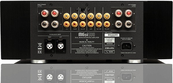 Musical Fidelity M6si 500 BLACK Amplificatore integrato 2x500W, Dual-mono, 4 ingressi linea RCA, Ingresso XLR - TechSoundSystem.com