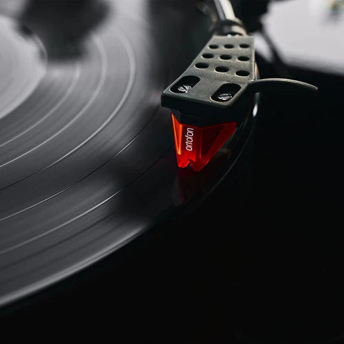 Argon Audio TT-4 Special Edition giradischi manuale con testina Ortofon 2M Bronze e preamplificatore RIAA integrato 33/45 giri