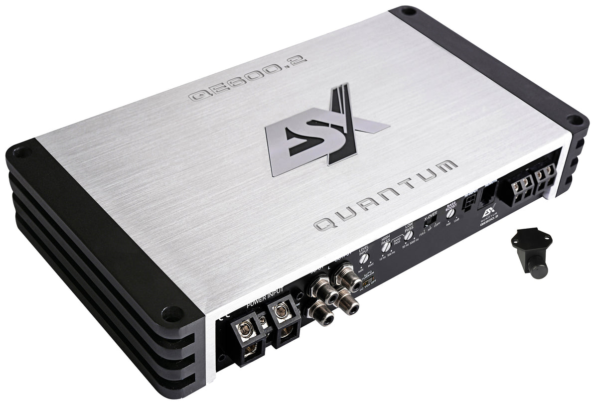 ESX QE600.2 amplificatore digitale in Classe D a 2 canali 600W