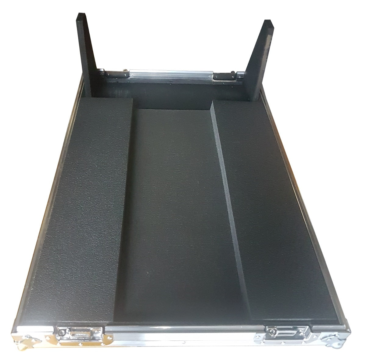 EXTREME FLIGHT CASE PER MIDAS M32R LIVE 4 FARFALLE PER BLOCCAGGIO 3 MANIGLIE PER TRASPORTO INTERNO IN SCHIUMA