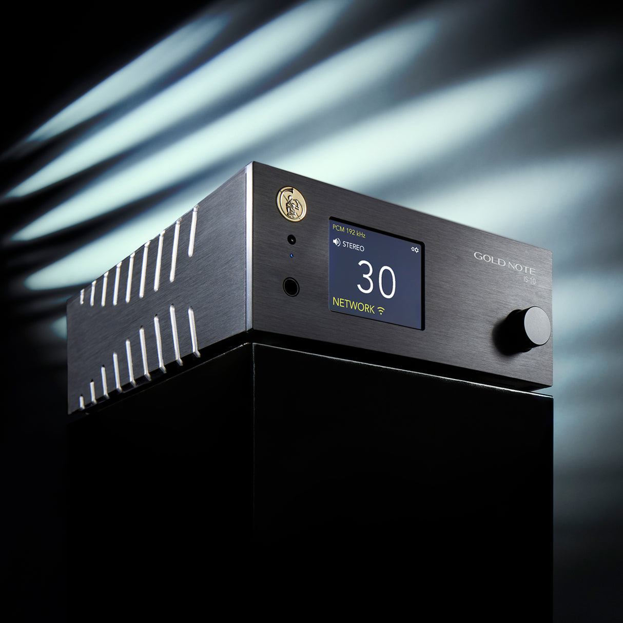 Gold Note IS-10 amplificatore integrato hi-end con DAC e streamer di rete 140W