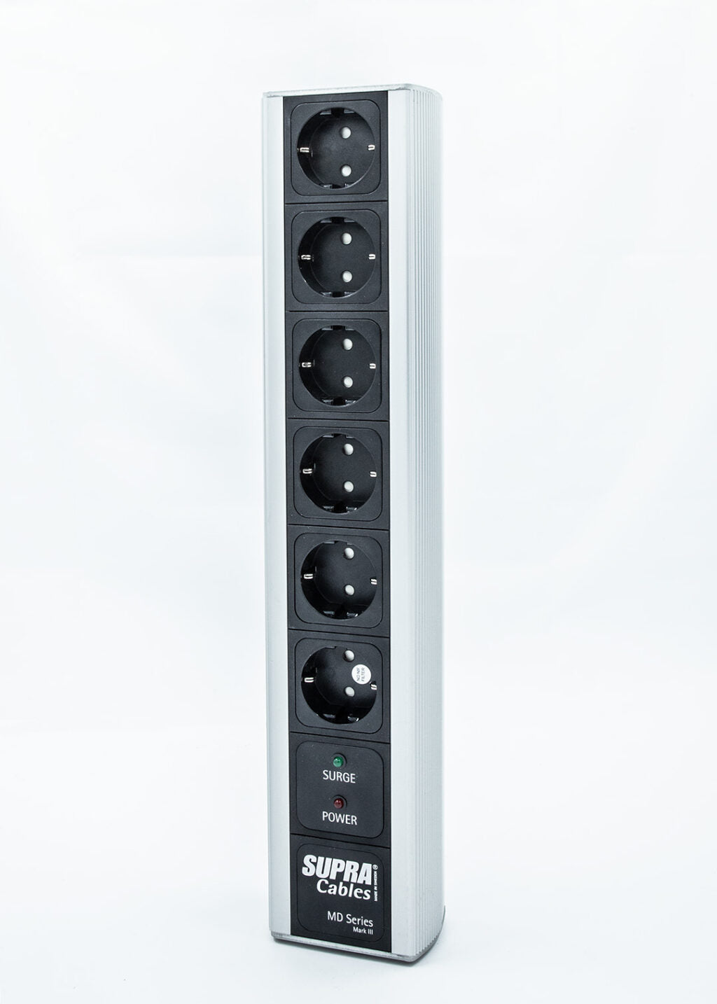 Supra MD06-EU/SP ciabatta filtrata a 6 prese con protezione sovratensioni
