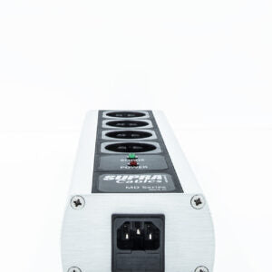 Supra MD04-EU/SP ciabatta filtrata a 4 prese con protezione sovratensioni