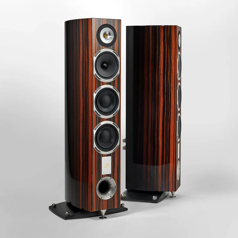 Triangle CELLO Magellan 40th Coppia diffusori hi-end da pavimento 3 vie bass-reflex 300W