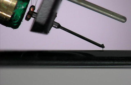 REGA APHELION Testina MC, Corpo in alluminio anodizzato nero a “tolleranza zero” - TechSoundSystem.com