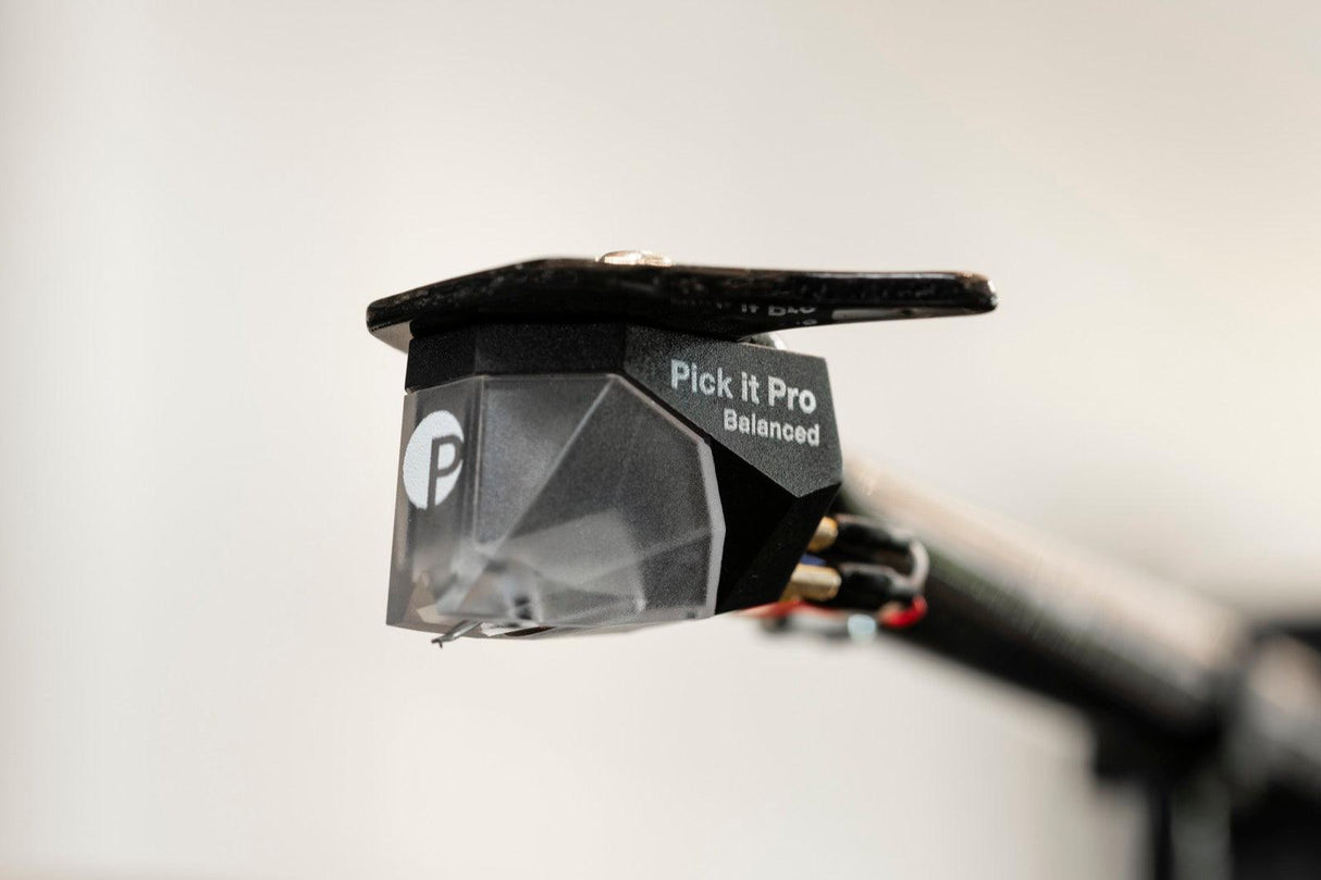 Pro-Ject PICK IT PRO BALANCED Fonorivelatore MM bilanciato. Stilo ellittico - TechSoundSystem.com