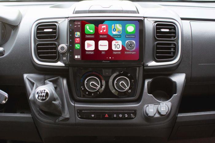 Pioneer AVIC-Z1000DAI11-C Sistema AV da 9 pollici per Iveco Daily, Apple CarPlay wireless, Wireless Mirroring - TechSoundSystem.com