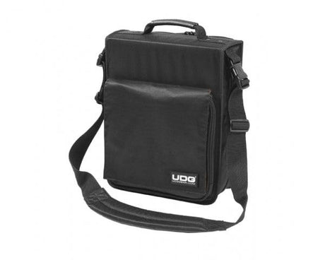 UDG U9646-BL/OR Ultimate CD SlingBag 258 Black, Orange inside - TechSoundSystem.com