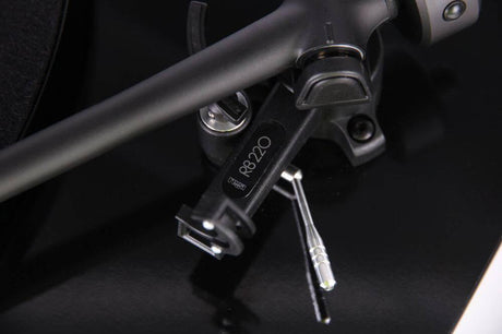 REGA PLANAR 78 Giradischi NERO 78 giri con braccio RB202 e piatto con effetto volano - TechSoundSystem.com