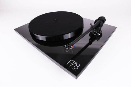 REGA PLANAR 78 Giradischi NERO 78 giri con braccio RB202 e piatto con effetto volano - TechSoundSystem.com