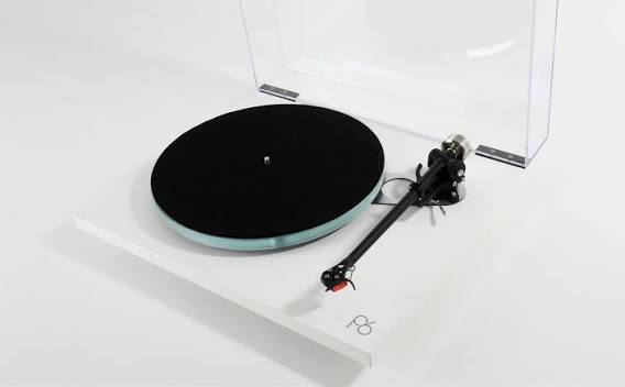 REGA Planar 6 + NEO PSU MK2 Giradischi hi-fi con braccio RB330 + Alimentazione REGA NEO PSU MK2